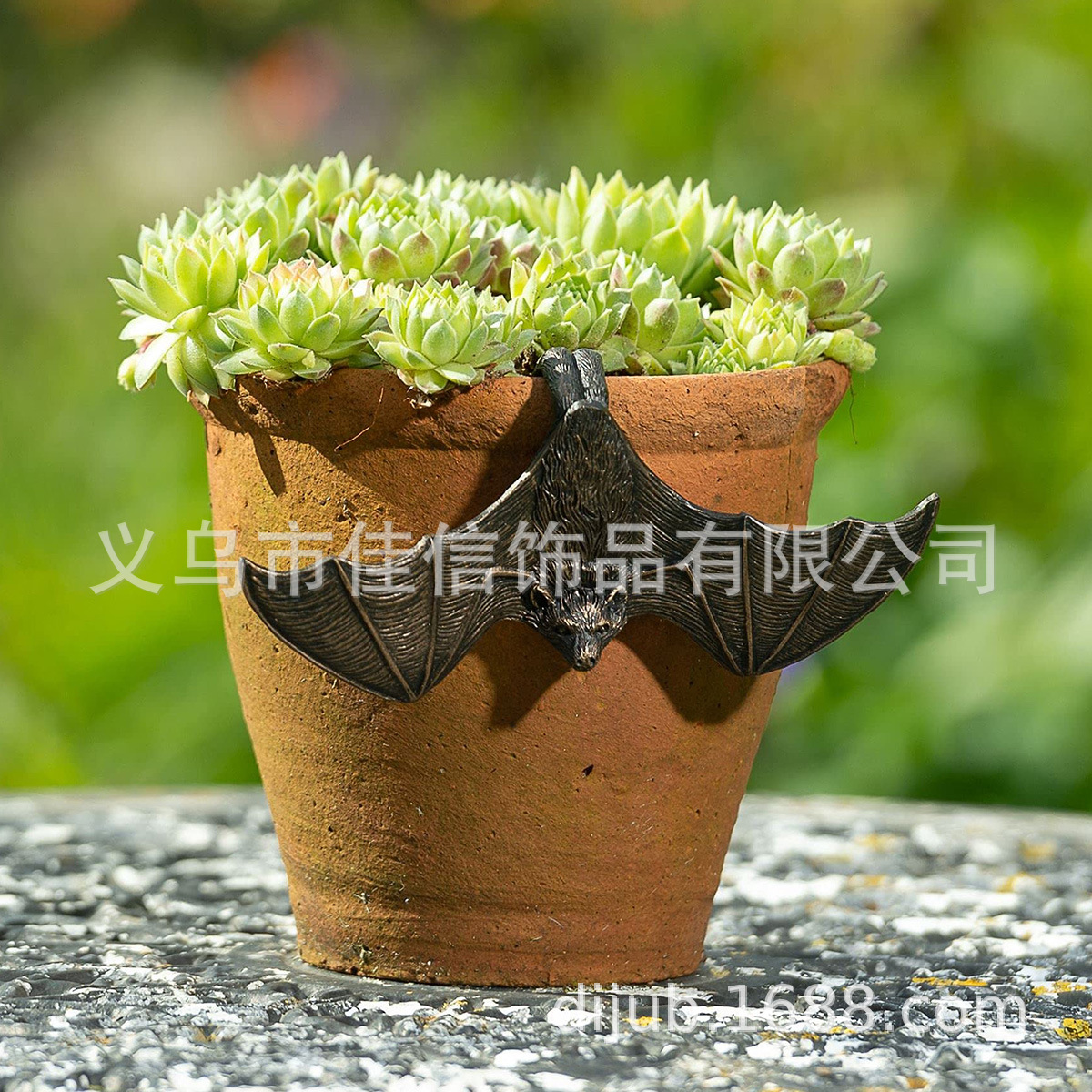 Resin spread wings bat sculpture garden decoration outdoor animal…