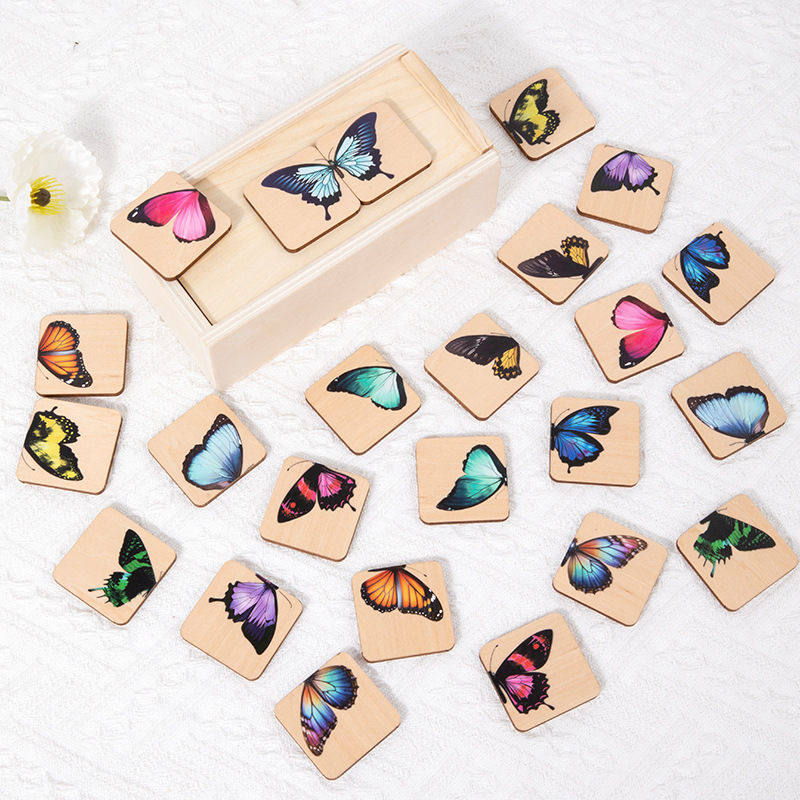 Cross-Border 24-Piece Wooden Butterfly Pattern, 12 Butterfly Styles Classification, Family Interactive Puzzle Splicing Game