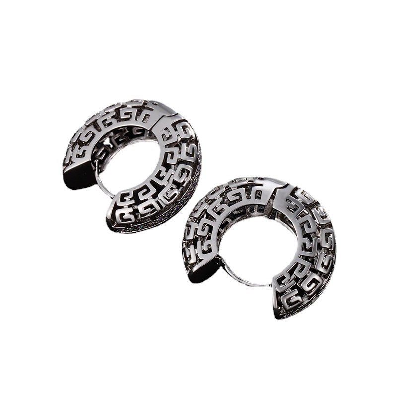 Xuping aleación de cobre moda europea y americana pendientes de personalidad galvanizados pendientes retro de alta gama pendientes de moda para hombres y mujeres