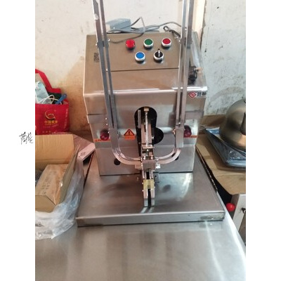 超市扎口机水果袋电动网袋双卡扎口机香肠打扣机柚子袋包装袋面包