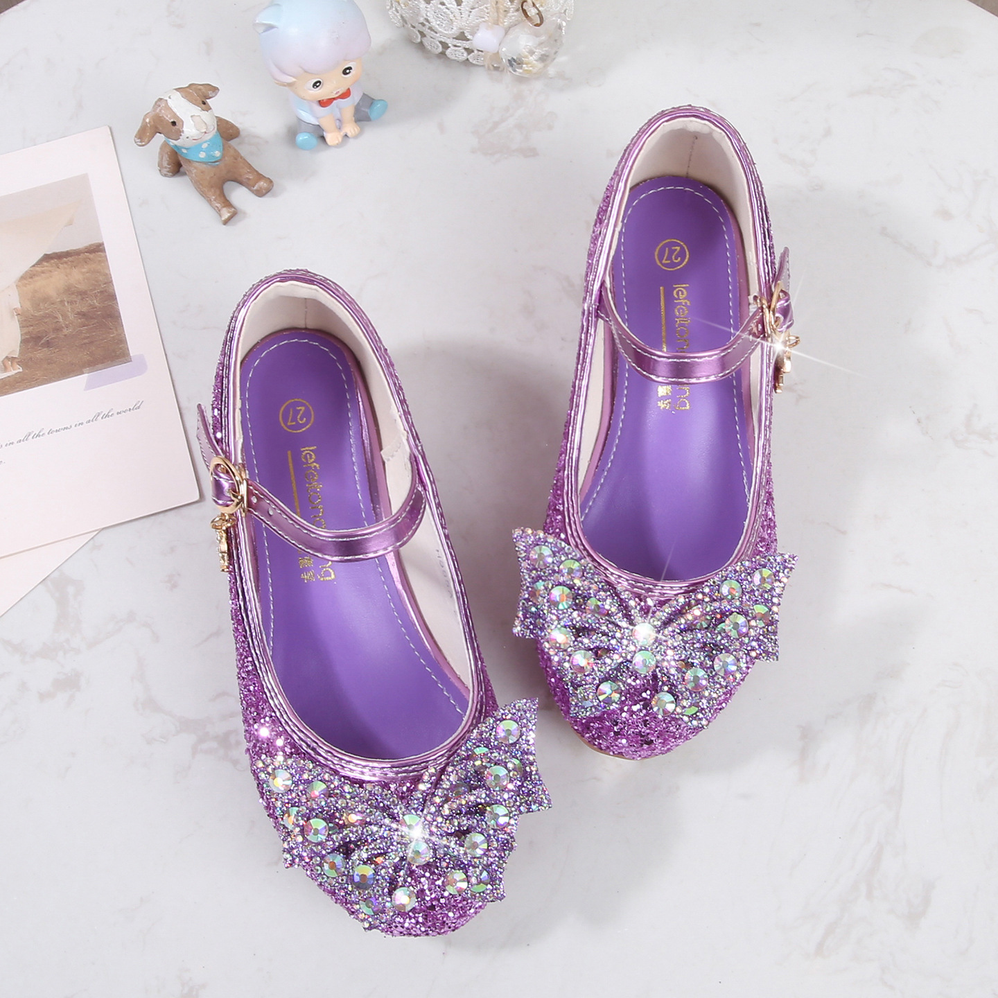 Butterfly Flower Boy zapatos nuevos zapatos de cuero de niñas zapatos princesas con copo de nieve zapatos de dibujos animados para niños al por mayor