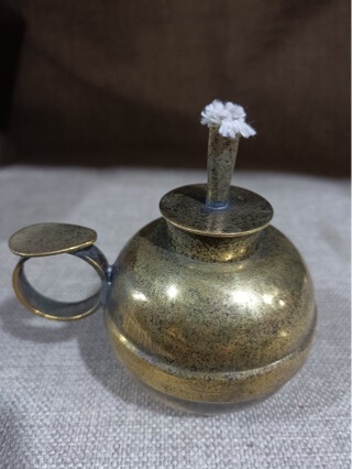 Antique Wholesale Copper Crafts, Old-Fashioned Kerosene Lamps, Ornaments, Antique and Old Collections Antique Wholesale Copper Crafts, Old-Fashioned Kerosene Lamps, Ornaments, Antique and Old Collections