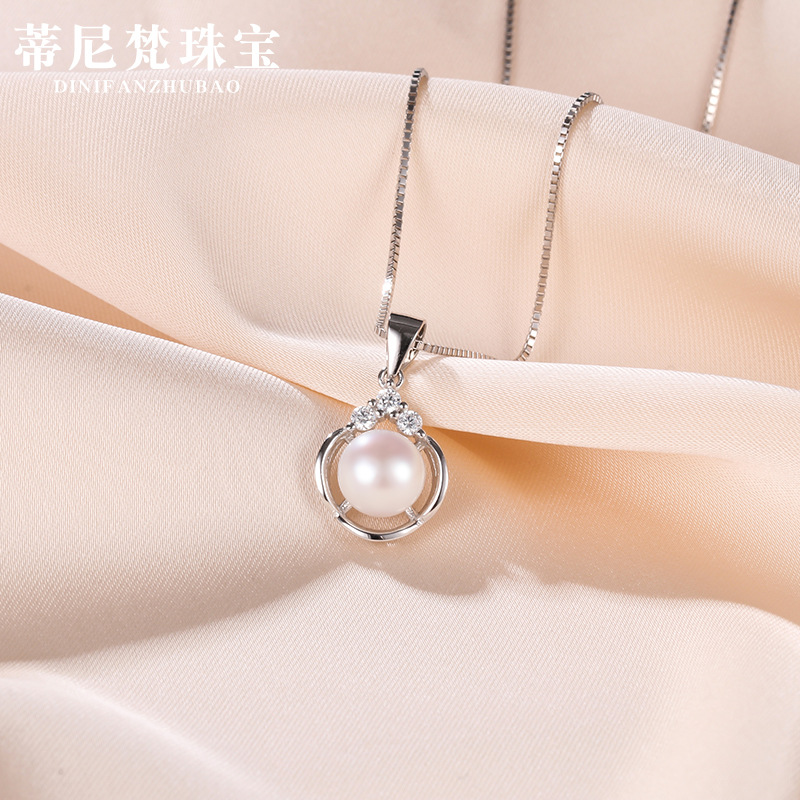 Estilo coreano de moda elegante cadena de clavícula collar de circón s925 plata esterlina diamante-incrustado colgante de perlas de agua dulce para las mujeres al por mayor