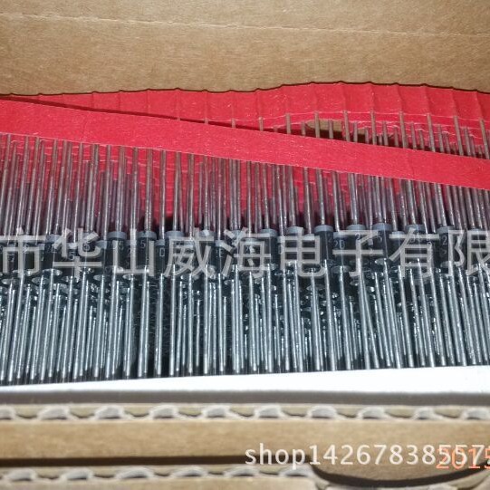 P4KE300A   DO-41直插TVS瞬态二极管 贴片 SMA