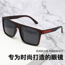 ��ʿ��ʻ����������ƫ��̫�����羳��ó�˶�ʱ�м�ʻī��9055
