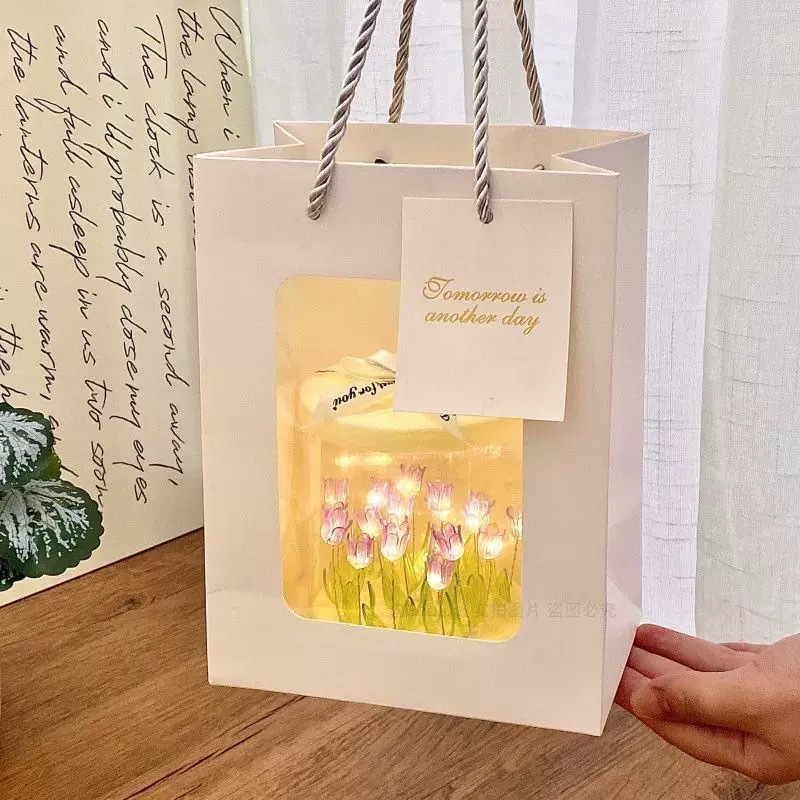 # 케이크 상자 꽃 바다-보라색 + 선물 가방