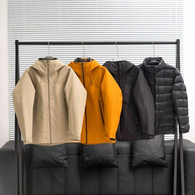 Putian Lianshuke same model KL three-in-one down jacket for men and women, couple's outdoor mountaineering coat Putian Lianshuke same model KL three-in-one down jacket for men and women, couple's outdoor mountaineering coat