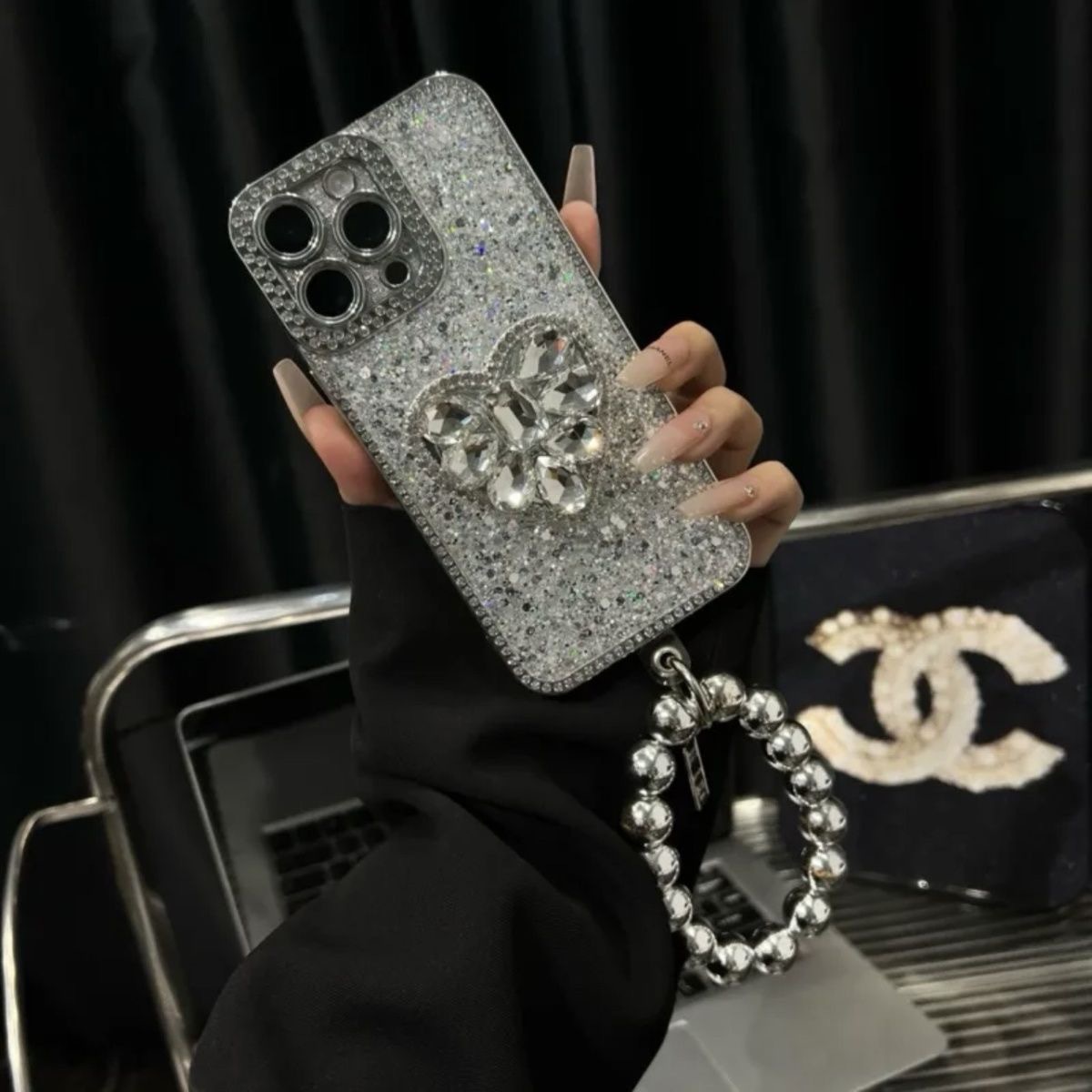 高级感水钻爱心支架适用iPhone17promax苹果15手机壳16Pro链条14