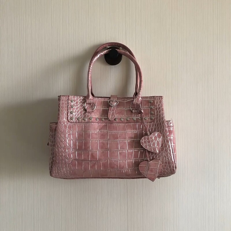 Crocodile Pattern Women's Bag, European and American Trendy Embossed Women's Shoulder Handbag, Fashionable and Versatile Crocodile Pattern Women's Bag, European and American Trendy Embossed Women's Shoulder Handbag, Fashionable and Versatile