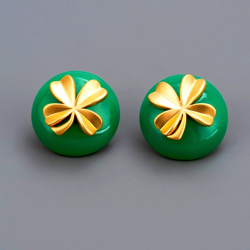 Retro green stone inlay