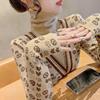 High necked pullover with retro western-style bottom knit sweater， winter thickened