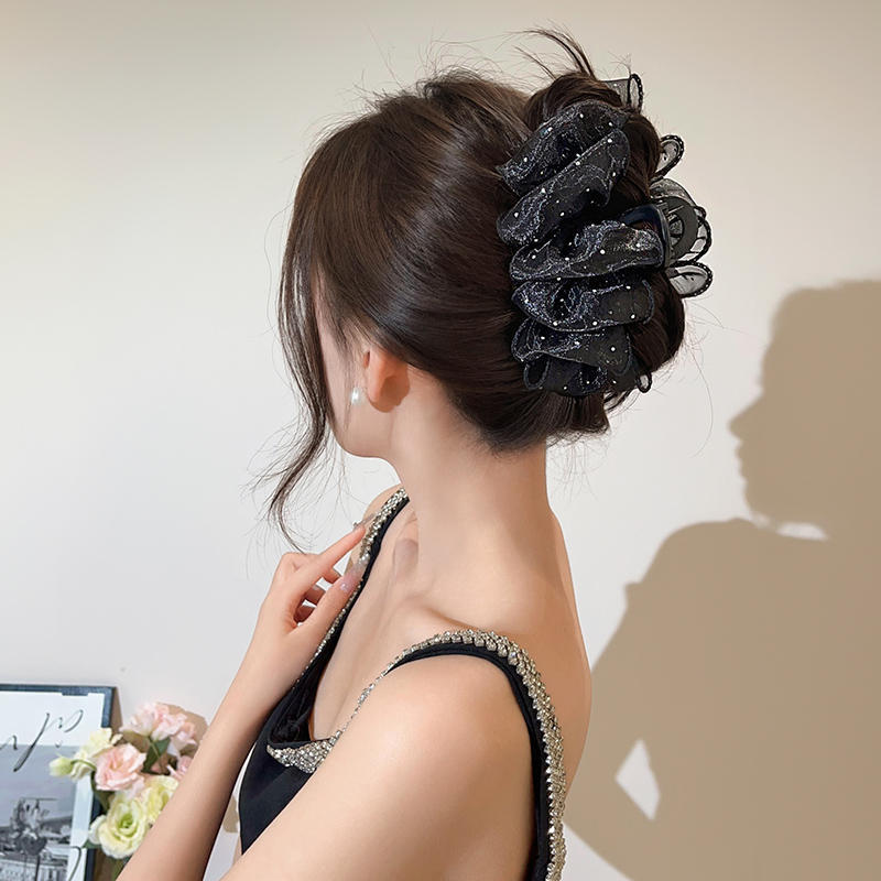 Pin de captura de burbuja de encaje negro para mujeres 2025 nuevo pin de cabello de cabeza posterior de alta sensación de red de disco rojo pin de cabello de tiburón