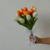 Special price, quick sale, white+sunset red tulips 16+mermaid yarn