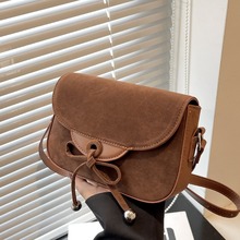 小众设计麂皮绒面包包女2023新款女包百搭斜挎包时尚单肩小方包