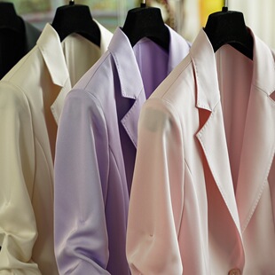 �߷ֳ�����С���bͨ��Ů��0319