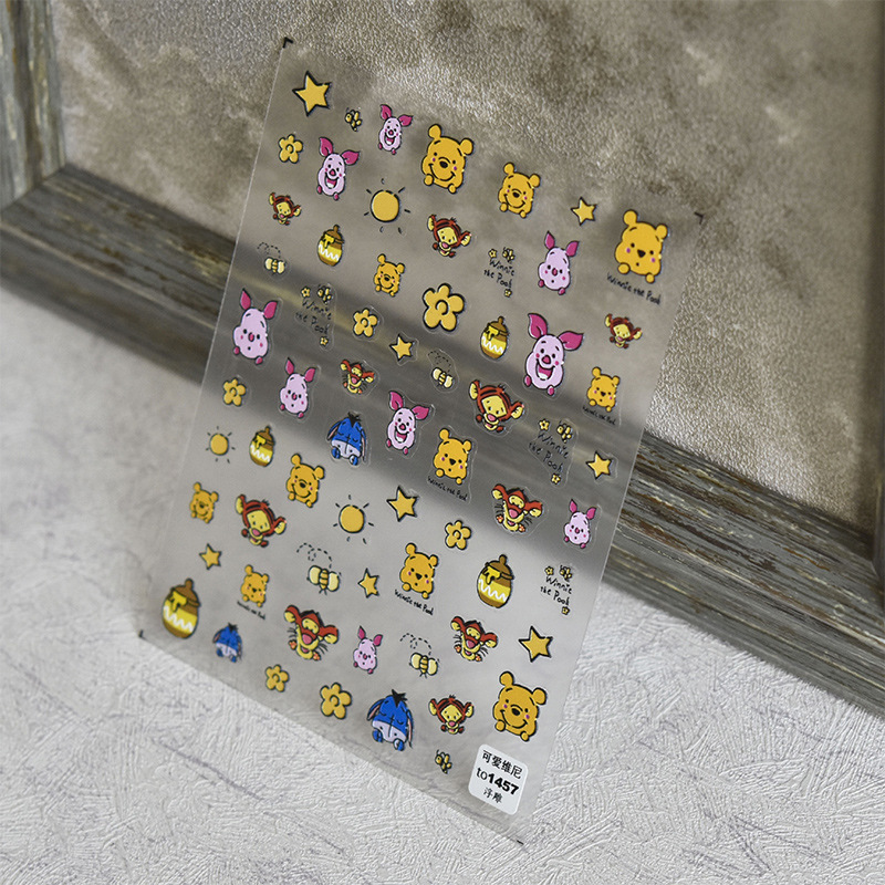 Pegatinas de uñas de estilo japonés en relieve Daisy dibujos animados tridimensional Pooh oso graffiti chica dinosaurio fresco uñas pegatinas