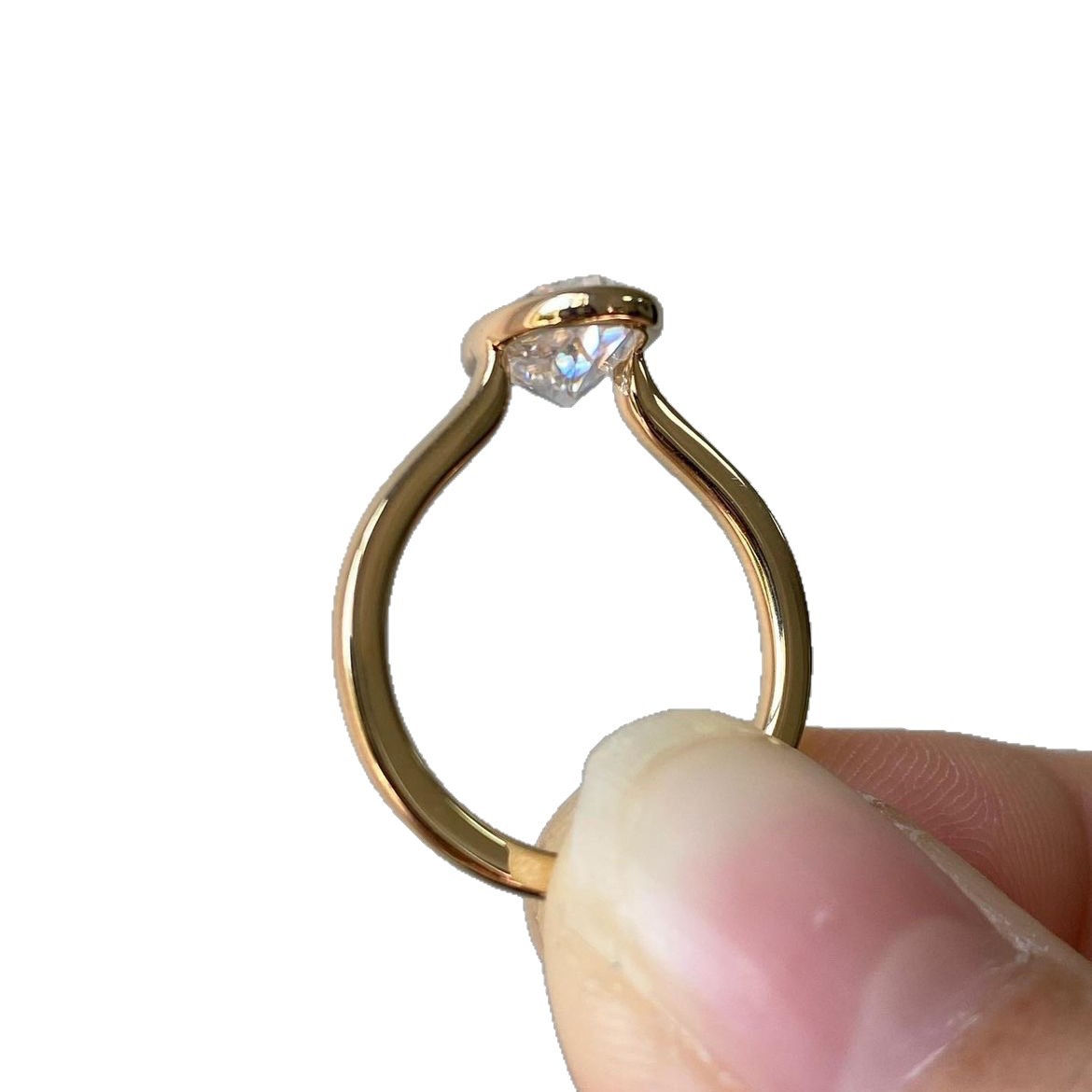 Anillo geométrico de lujo con circonita para mujer estilo chic_voghion.com