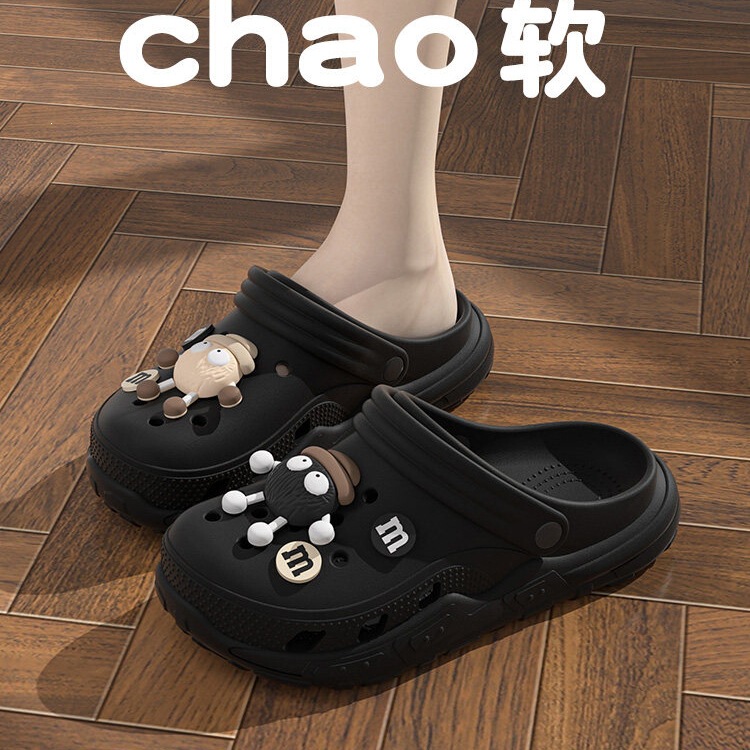 Beach Seaside Fashionable Non-Slip Sandals with a Soft Stepping Feel for Couples, Cute Soft-Soled Clogs for Men, New Outdoor Wear for Women, Couple's Shoes