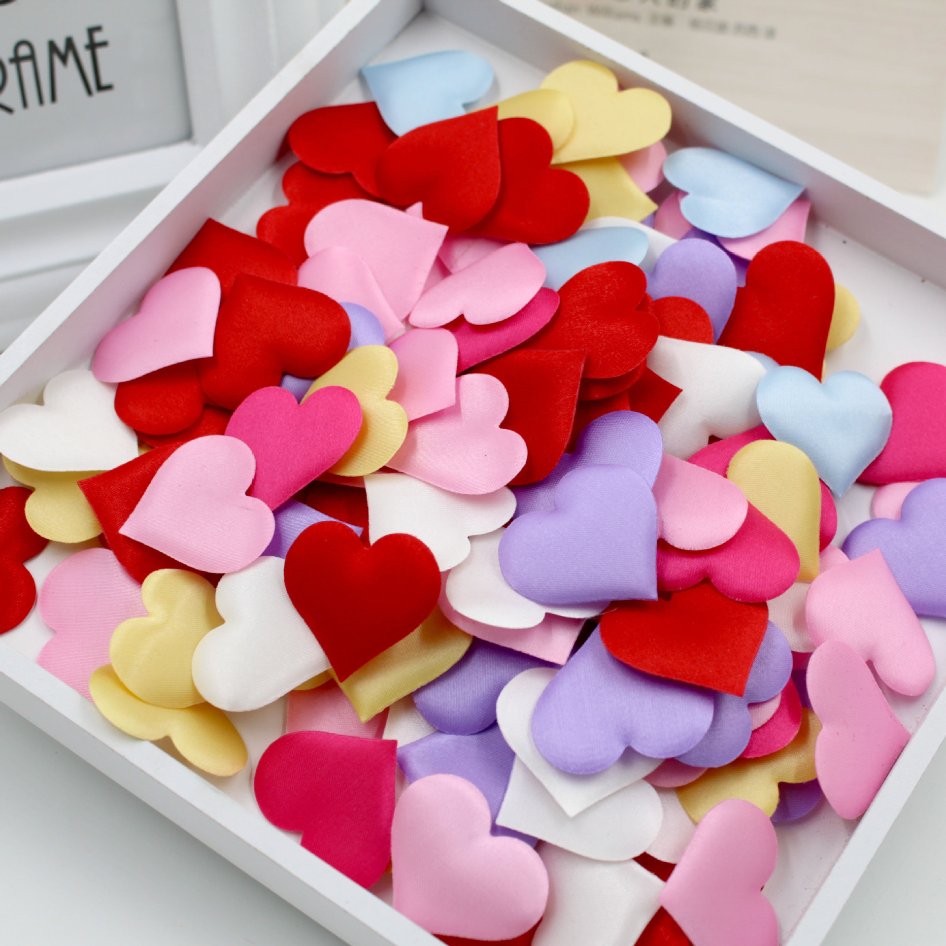 Spot cross -border hot -selling wedding supplies love hand throwing…