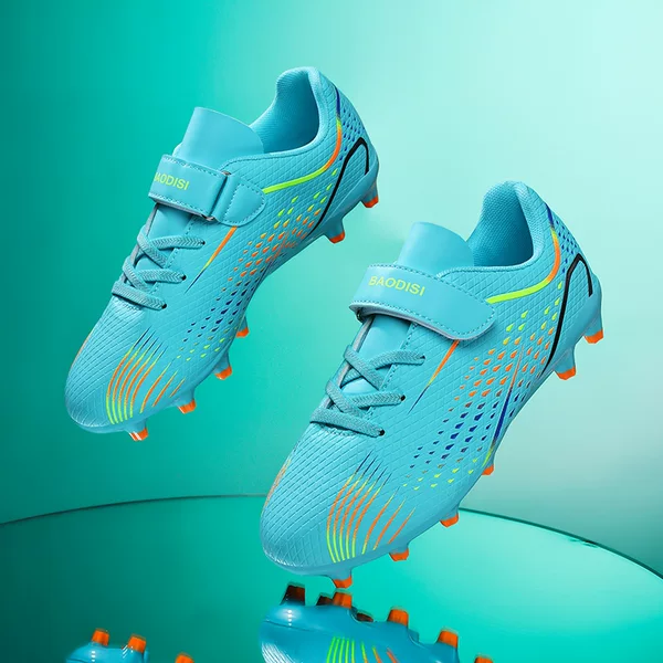 Men's campus soccer shoes, breathable athletic cleats for elementary school students, with rotating buckle design, suitable for outdoor training and physical fitness tests