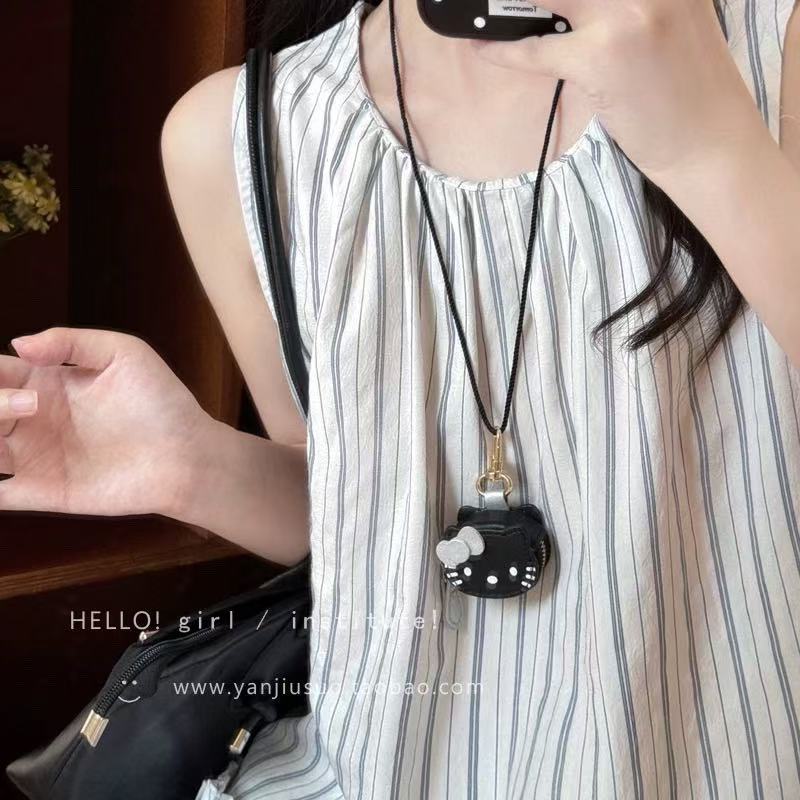 Black kt cat necklace