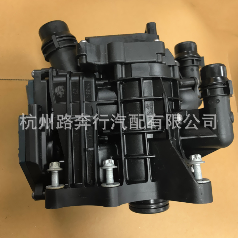 11538642560 Is Suitable for Bmw B48 Water Pump Thermostat 8642560 Coolant Thermostat