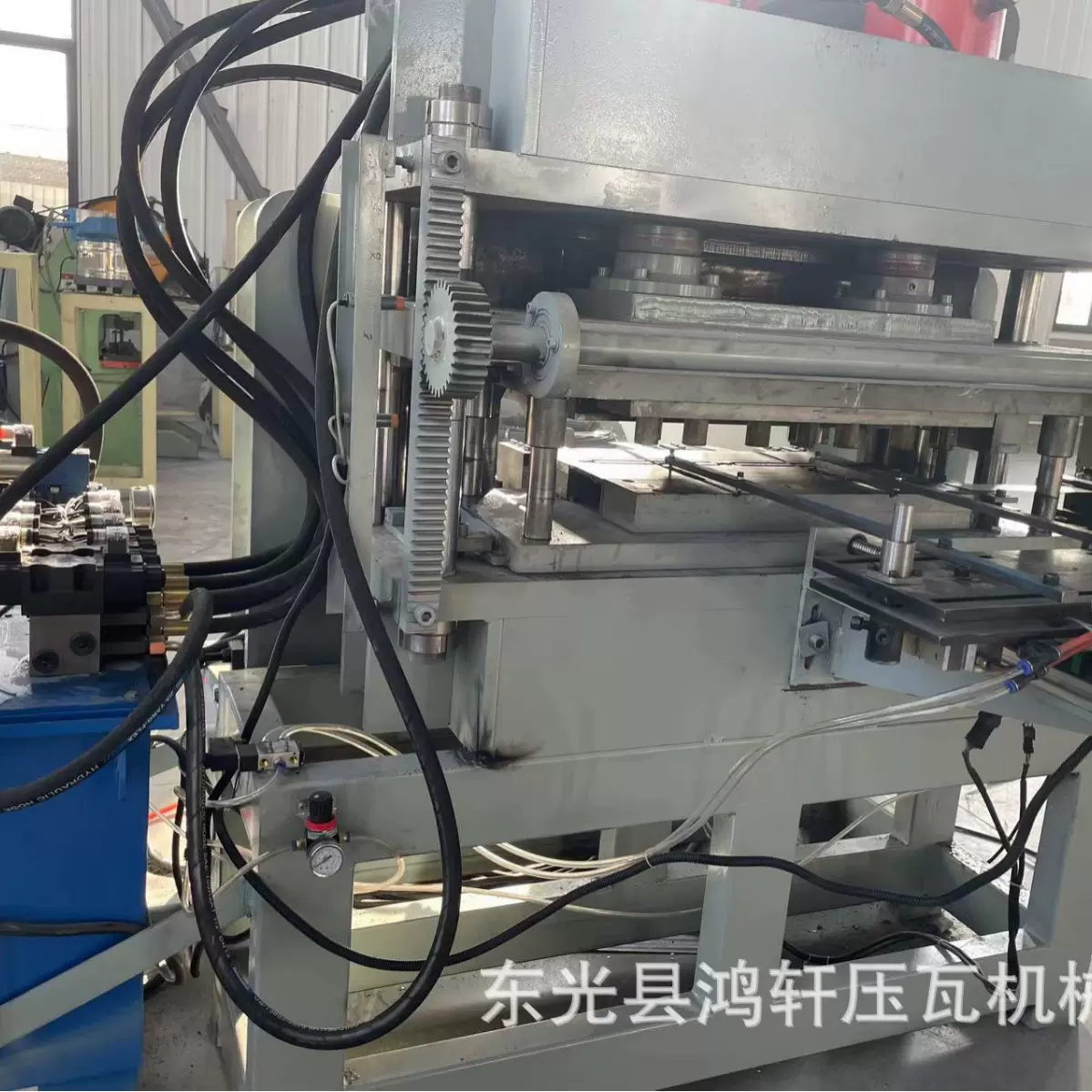 重型油压机支架设备 彩钢板支架设备  全自动金属面板支架设备