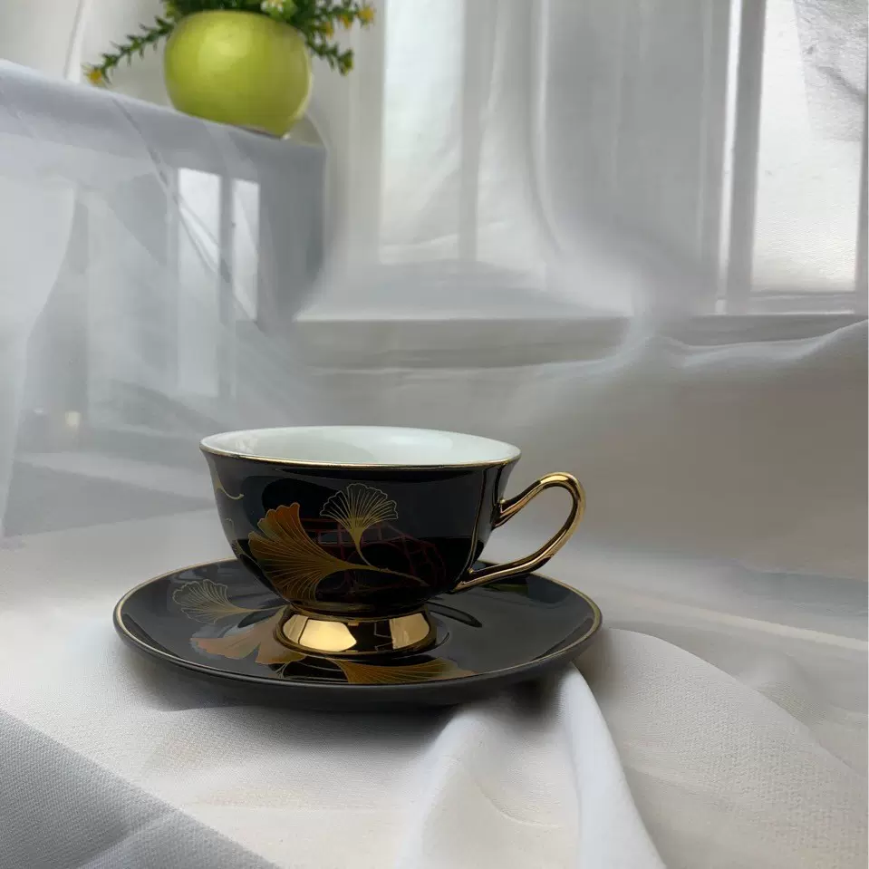 小精致咖啡杯欧式家用轻奢浮雕花茶杯套装陶瓷水杯英式下午茶杯碟