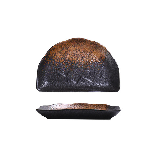 Cross-border Japanese and Korean-style half-moon plate, home spit bone plate, creative restaurant and hotel cooking sushi side dishes snack plate wholesale