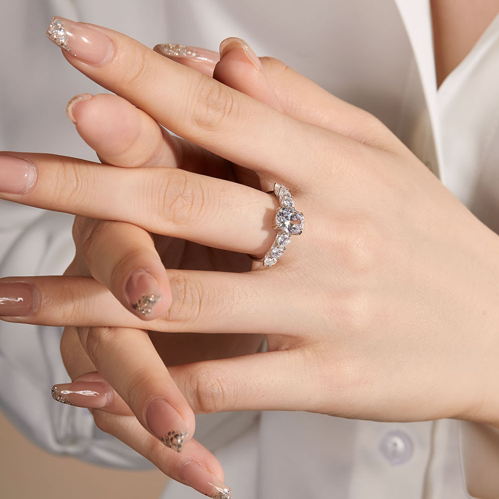 Retro Oval Sterling Silver Plating Inlay Zircon Rings 1 Piece