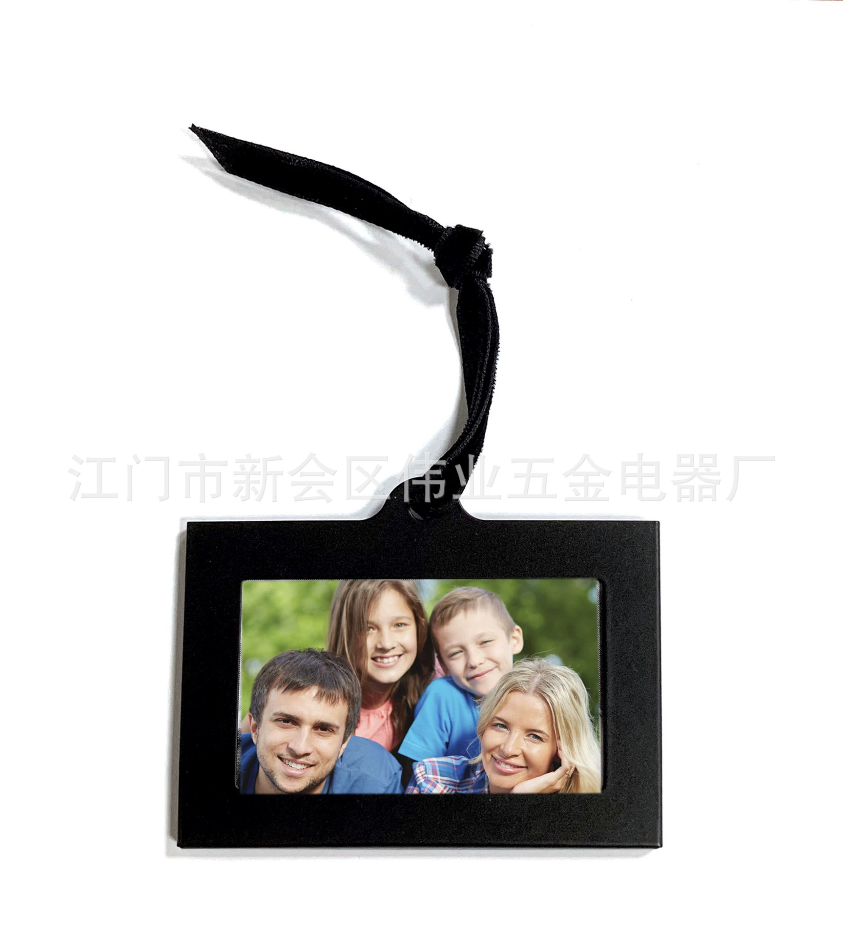 20006 Place small photo frames horizontally---20005 Place small photo frames vertically