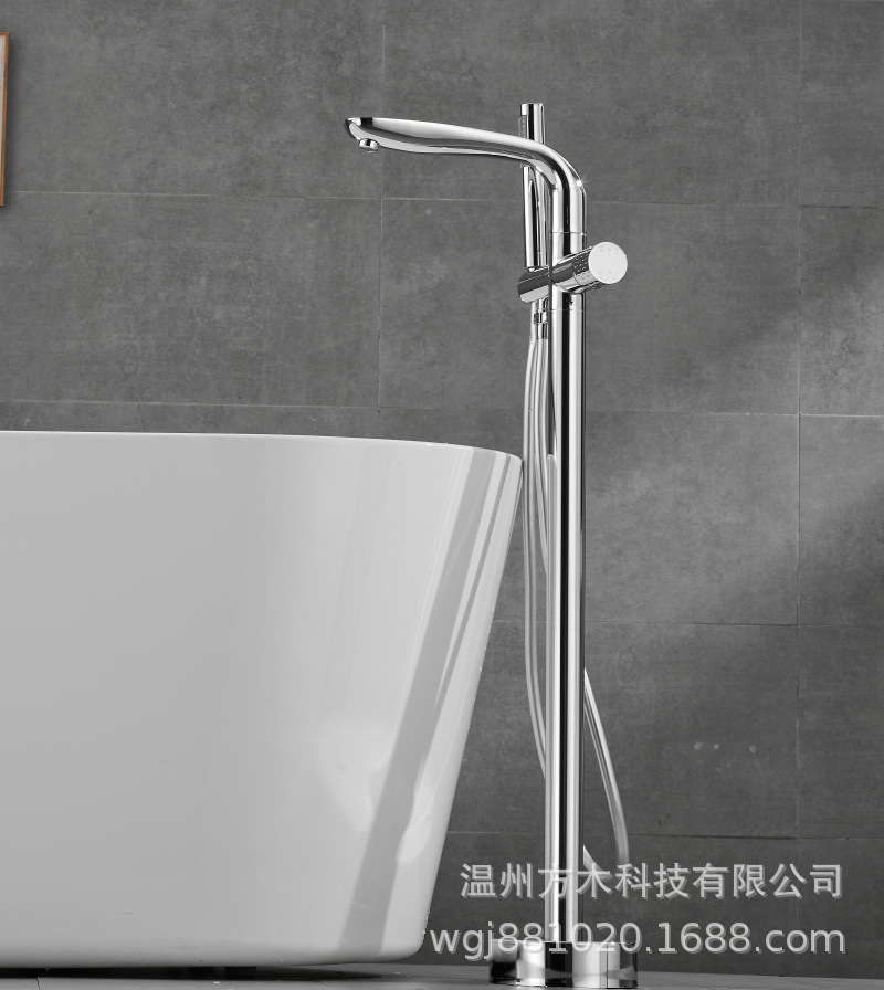 Black chrome-plated brushed gold gun gray floor-standing single-handle double-control ceramic valve core hot and cold water faucet, wooden bucket bathtub, showerhead details Picture