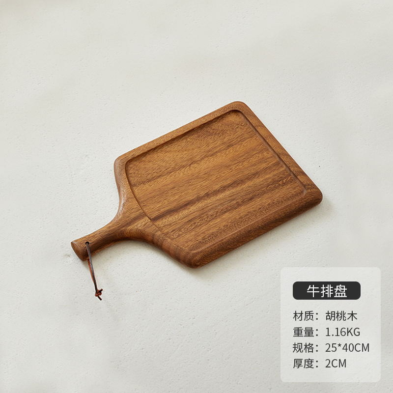 木のステーキの食事皿日本式の木のピザの皿の牛の板の食器の木の皿の木のトレーの洋食は皿を並べます。|undefined