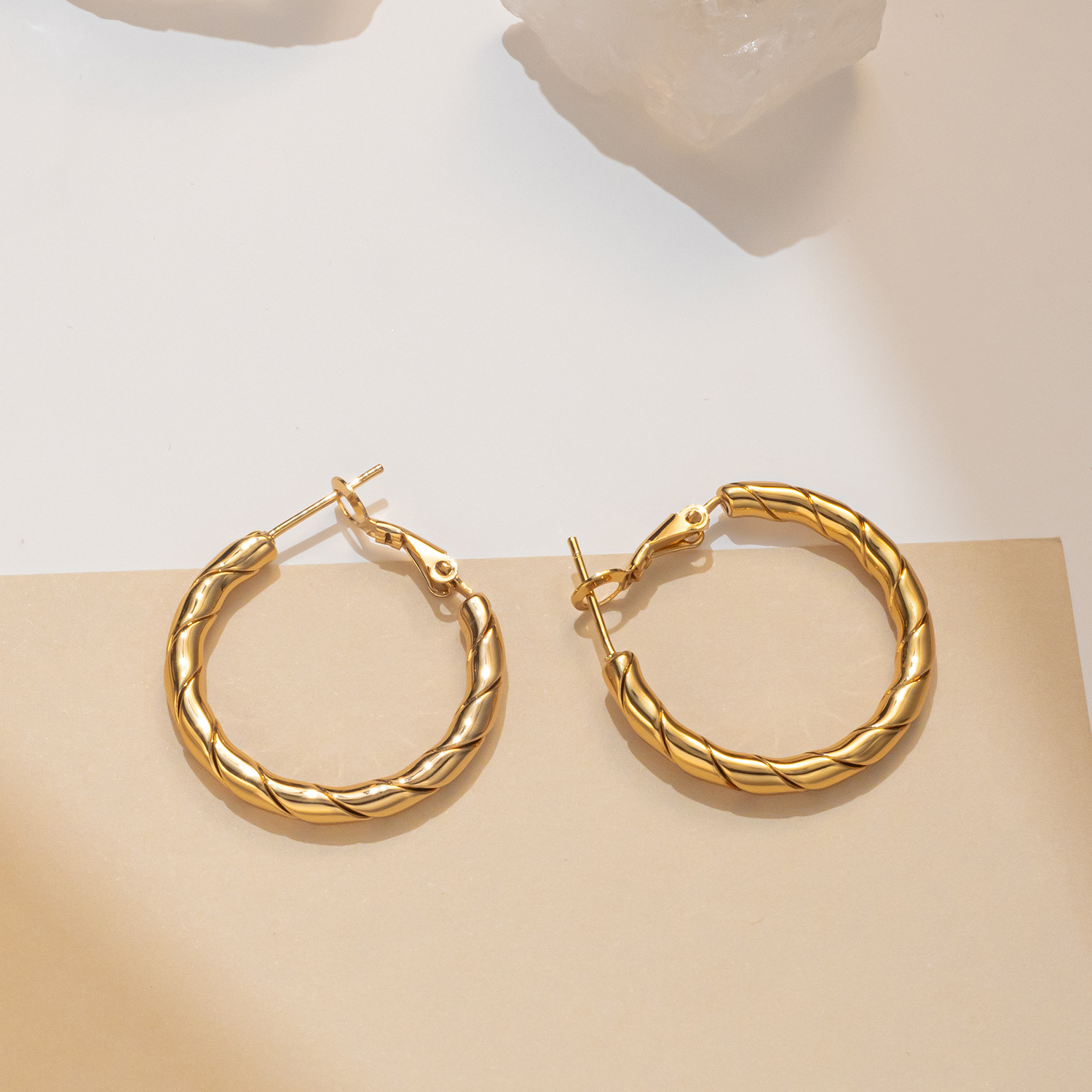 Daily Occasion Titanium Steel Material Round Titanium Steel Retro Simple Style Earrings