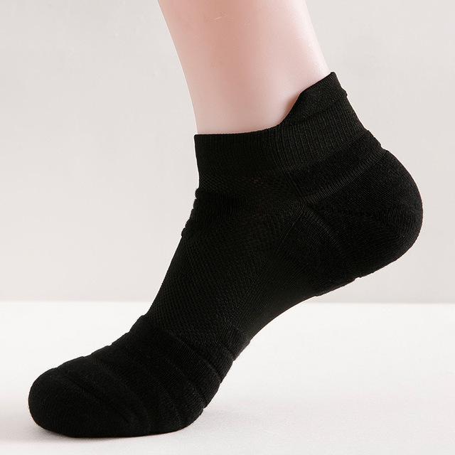 Professional Men Sports Socks High Elastic Non-Slip Basketball Socks Slippers Breathable Low Cut Ankle Cycling Running Socks