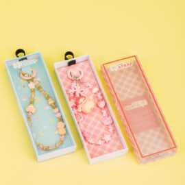 跨境热卖手机壳挂绳包装盒手机链手机挂绳包装盒PS材质手工盒包装