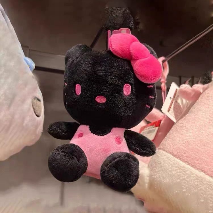 黑皮kt貓毛絨公仔網紅同款日系少女心掛件可愛卡通包包鑰匙扣掛件