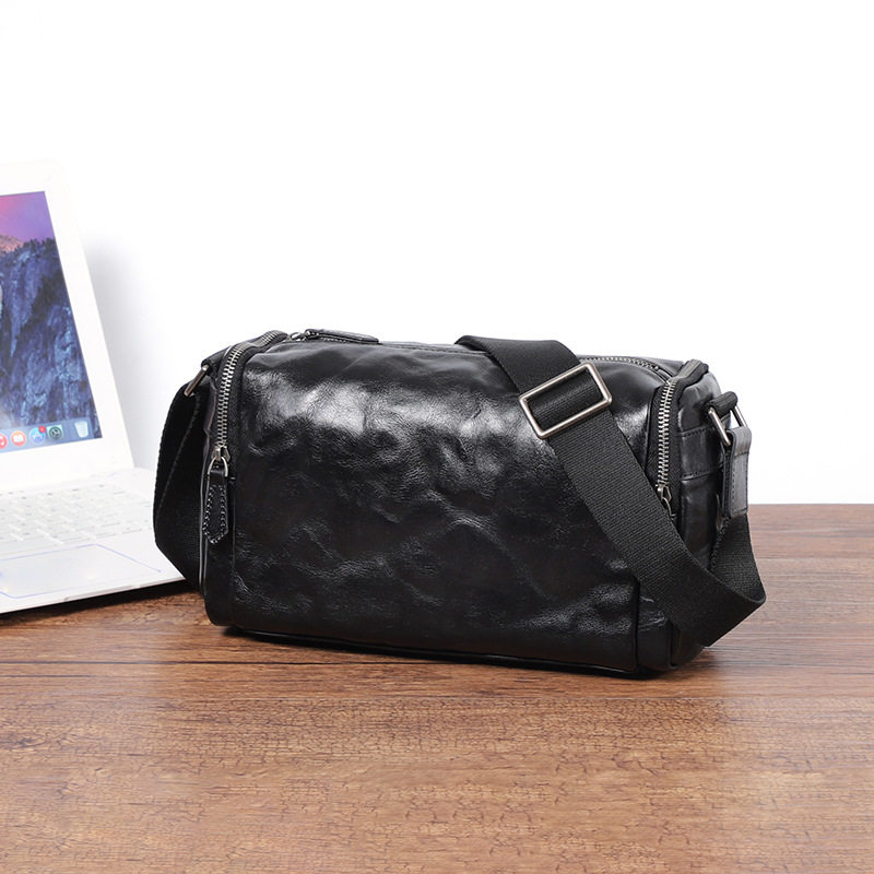 Túi đeo chéo nam da bò thật vân vân tay, túi đeo vai nhỏ gọn 29×11×17 cm — Màu đen