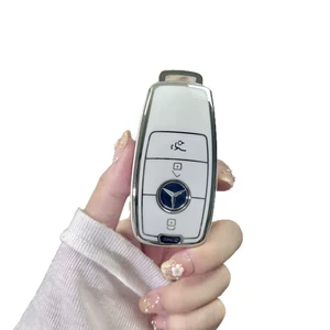 TPU чехол для ключа Mercedes C200L S400L EQS C260L с серебристой окантовкой