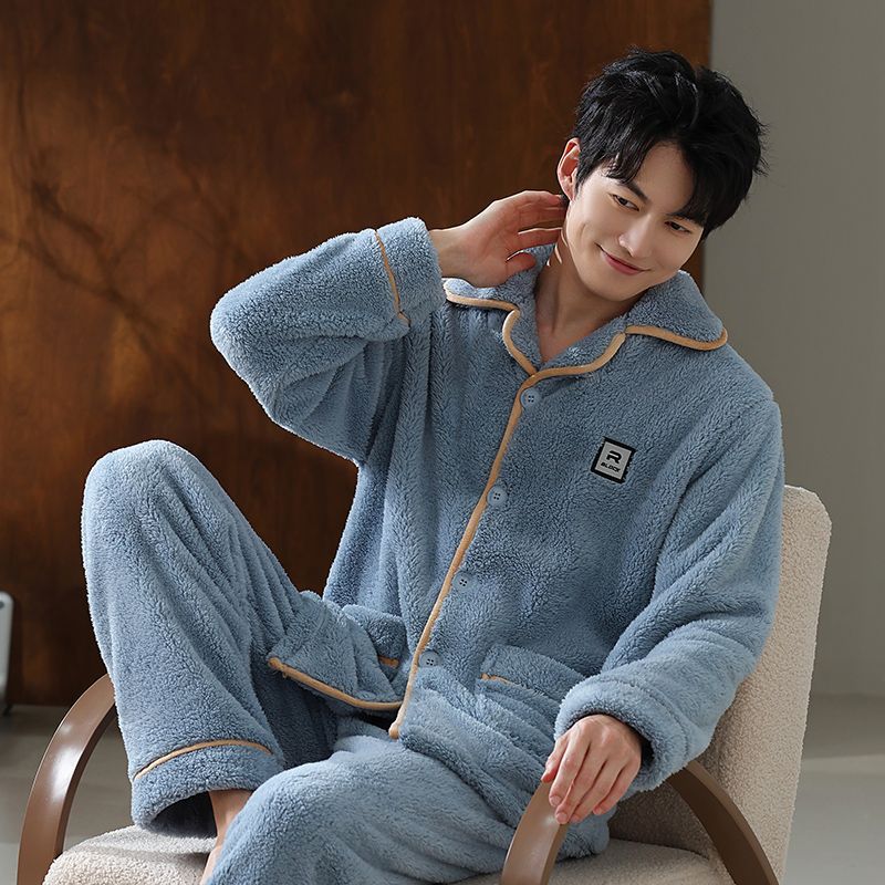 Pijama de hombre franela otoño invierno 2025 grueso calentamiento de mediana edad papá pantalones largos de mangas largas set de ropa para el hogar
