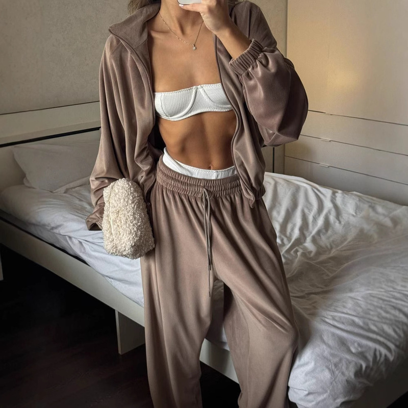 New European and American cross-border fashion: casual women's set, solid-color long-sleeved zip-up cardigan and matching athletic pants, two-piece outfit New European and American cross-border fashion: casual women's set, solid-color long-sleeved zip-up cardigan and matching athletic pants, two-piece outfit