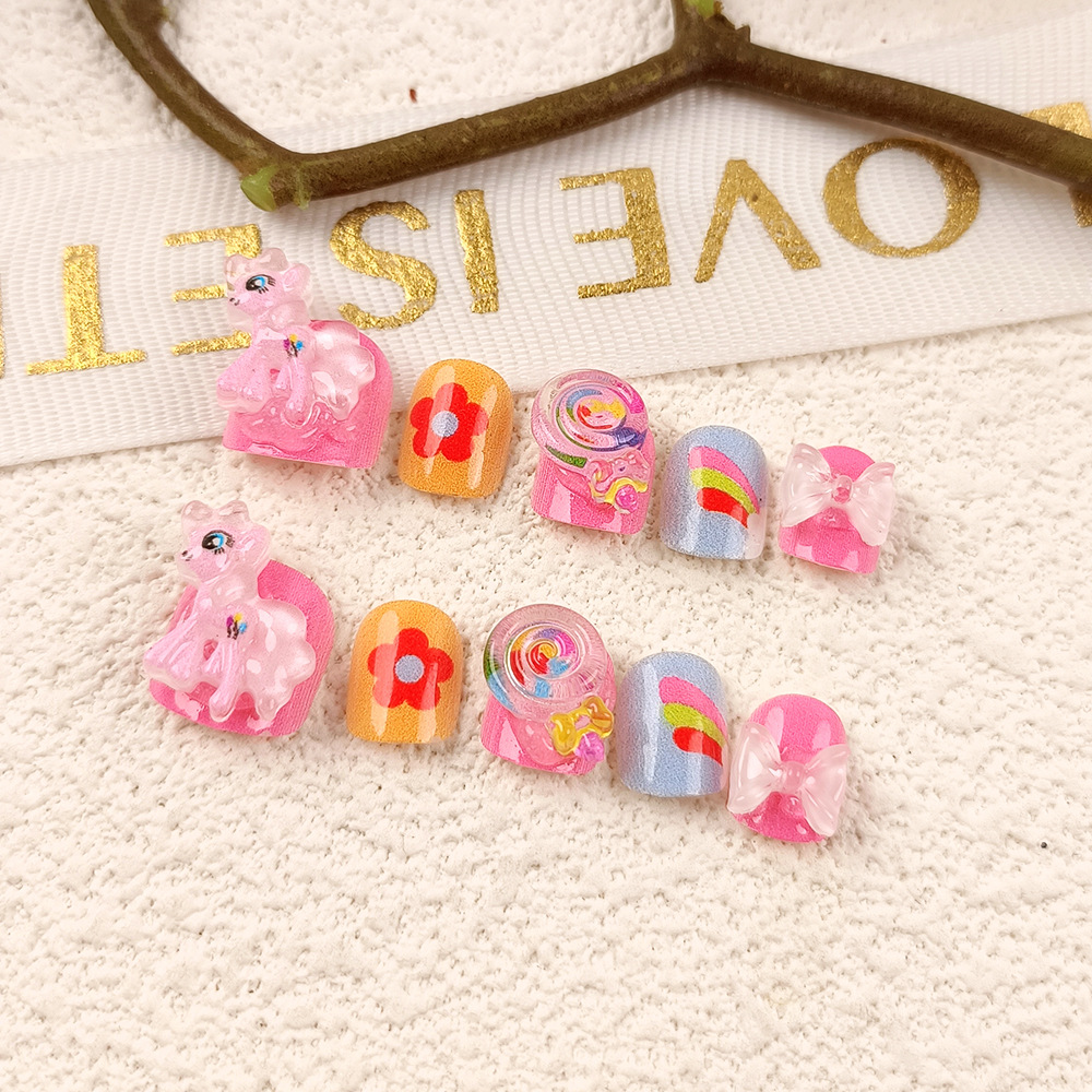 Pegatina de uñas de dibujos animados de flores para niños 3D tridimensional para niños con piezas de uñas de 10 piezas con parche de uñas de lazo