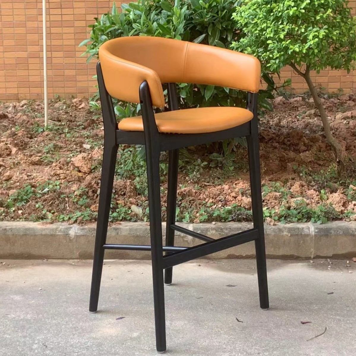 Simple Nordic Modern Solid Wood Bar Chair High Stool Home Creative Fashion Bar Chair Island Table Nostalgic Retro