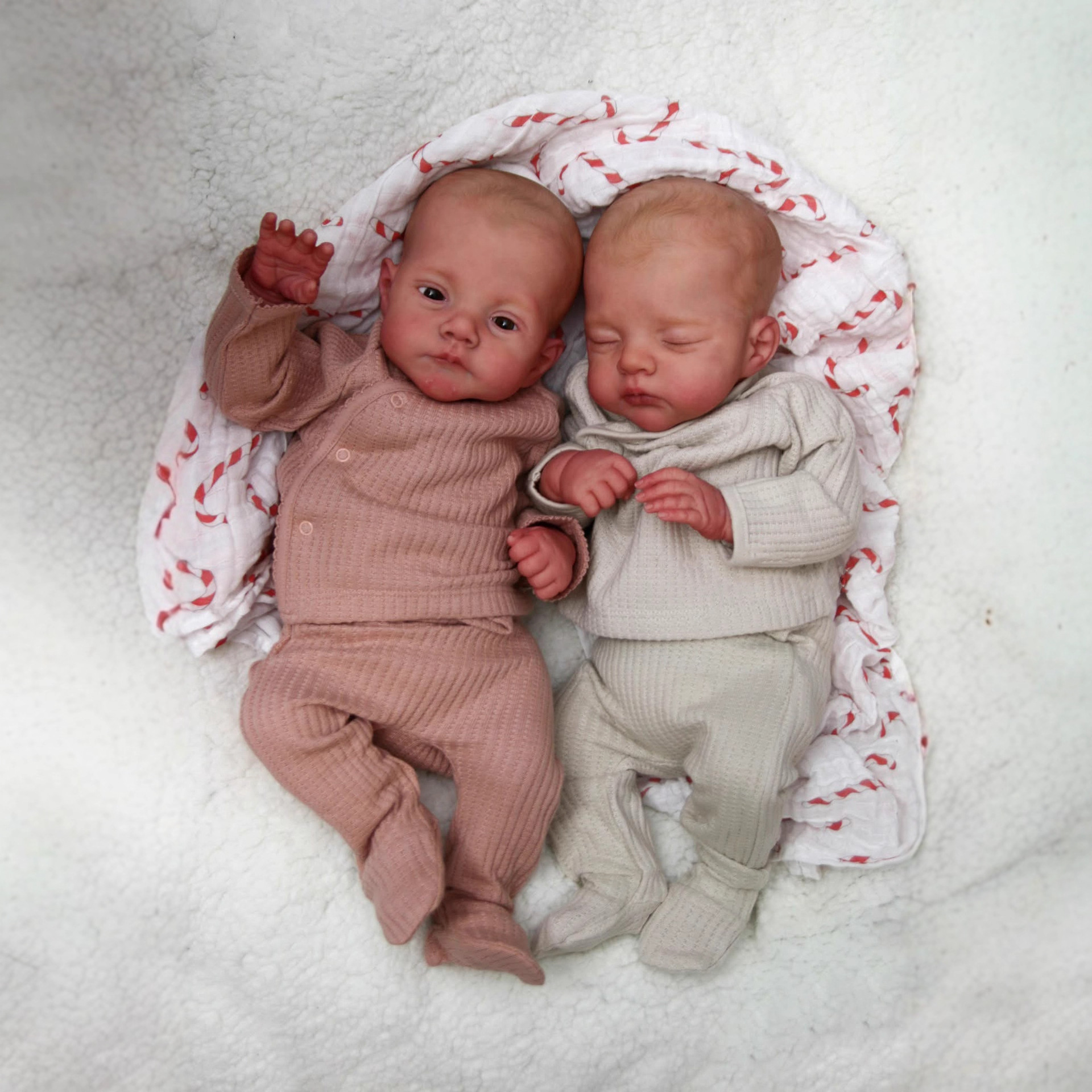 18 pulgadas Lily e Irys simulador de juguetes renacen muñecas para niños regalos de Navidad
