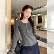 【量大可议价】半开领纽扣条纹长袖T恤女装秋季新款百搭显瘦上衣