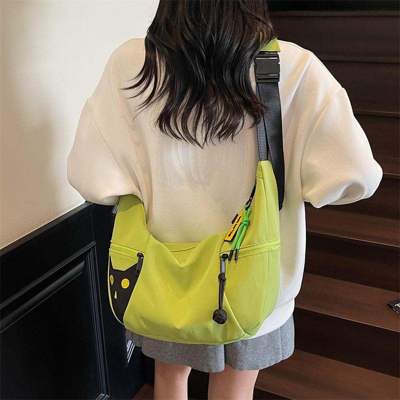 Oxford Cloth Women 2025 New Fashion Single Shoulder Large Capacity Crossbody For Class And Commute Dumpling Bag_voghion.com