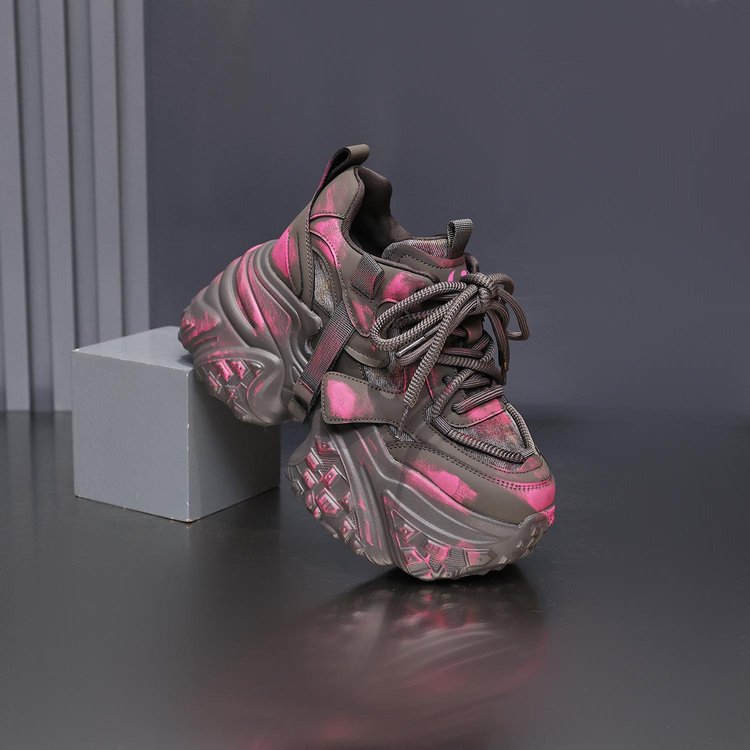 Aumentar la altura de 10cm zapatos de papá para mujeres 2026 primavera y verano nuevos zapatos deportivos casuales transpirables ligeros con suela suave