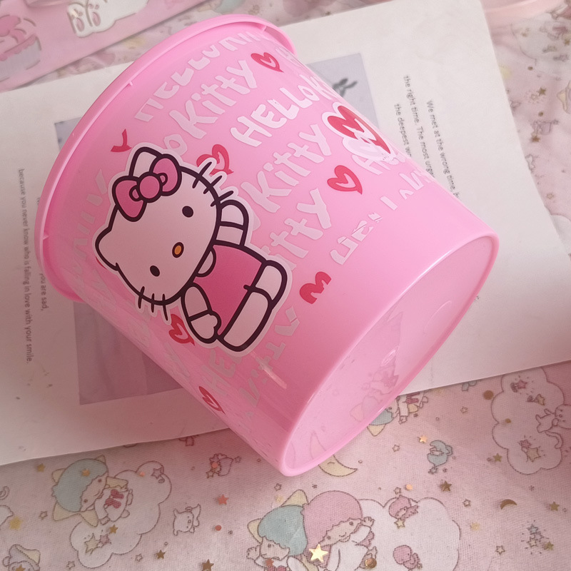 Cartoon Cute Girly Heart Desktop Lid Trash Can Hello Kitty Cute Table Storage Barrel Miscellaneous Barrel Cartoon Cute Girly Heart Desktop Lid Trash Can Hello Kitty Cute Table Storage Barrel Miscellaneous Barrel