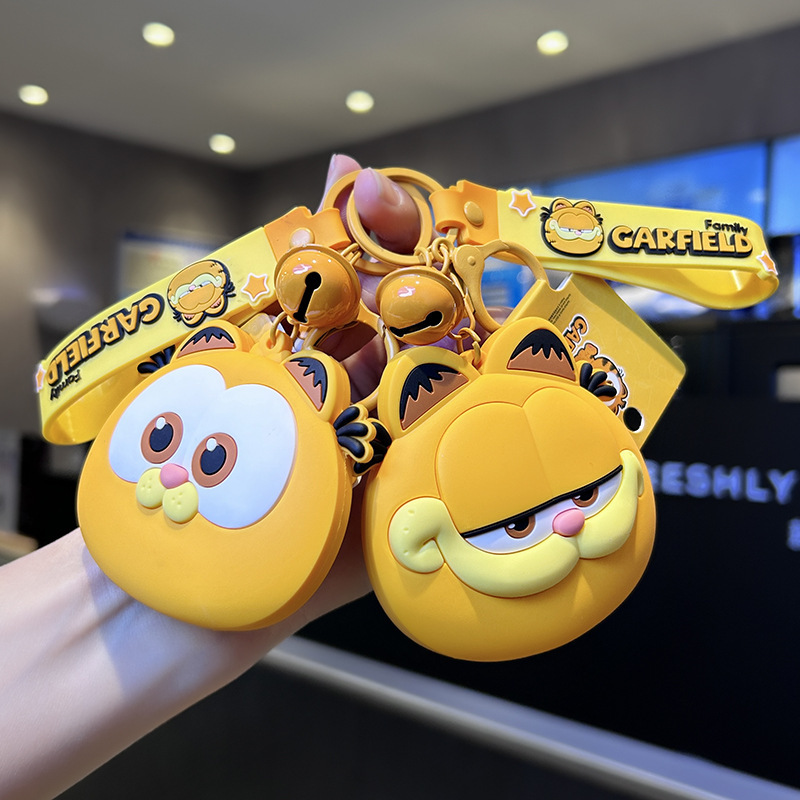 Genuine key chain pendant doll Garfield small mirror cartoon bag bag gift new cute wholesale factory