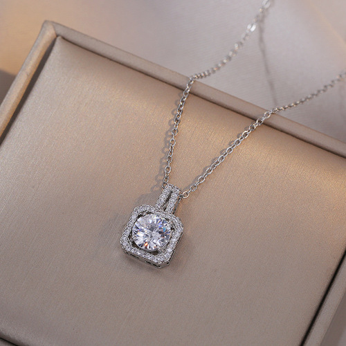 Necklace for Women, Influencer Sweet and Cool Style, Square Bag Sapphires, Geometric, Niche, Light Luxury, New Design, Pendant, Titanium Steel Necklace